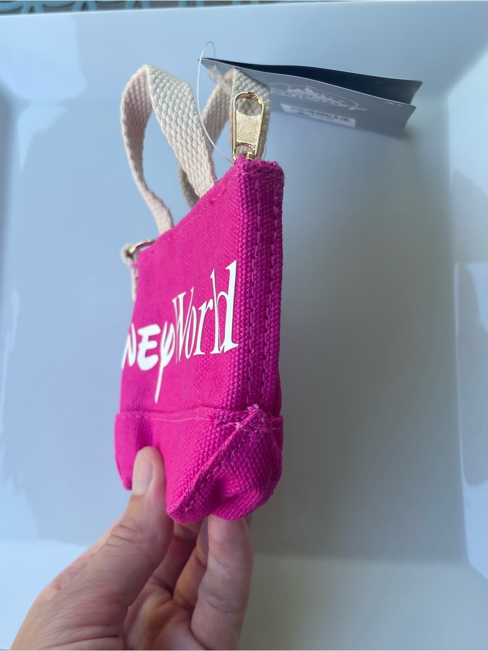 Walt Disney World Logo Mania Mini/Micro Tote Bag Charm Keychain in pink NEW - Picture 5 of 10